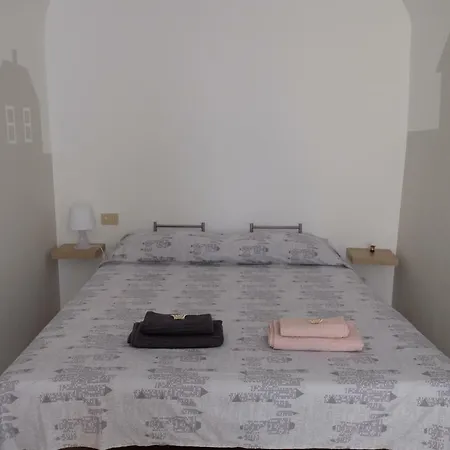 Palazzina Storica A Con Terrazzo Apartment *