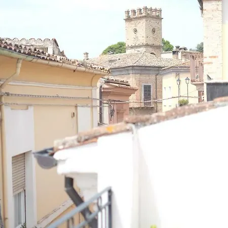 Palazzina Storica A Con Terrazzo
